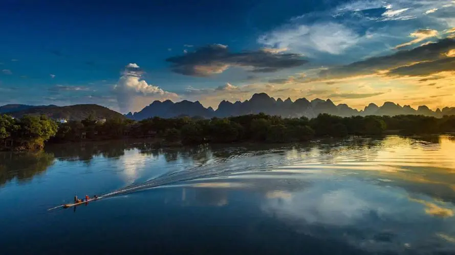 电子高精度智慧工厂